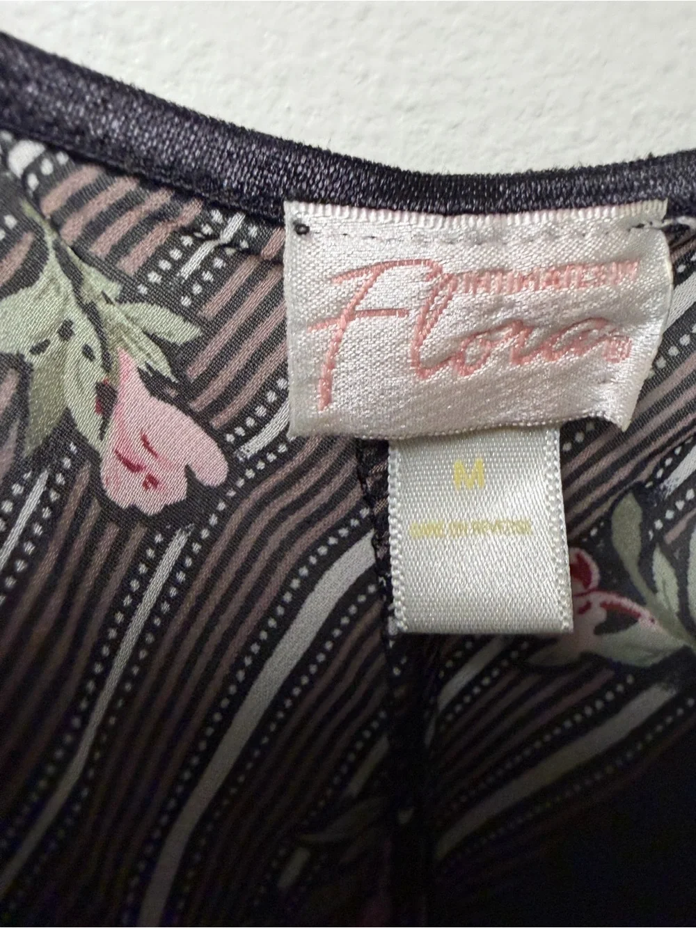 Vintage Intimately Floral Floral‎ Chemise Slip Size Medium